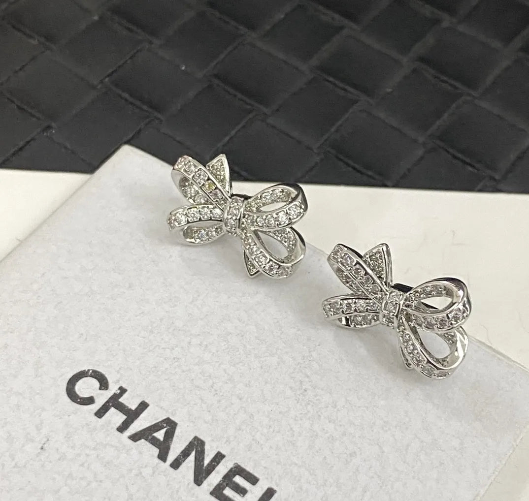 Earrings E189989