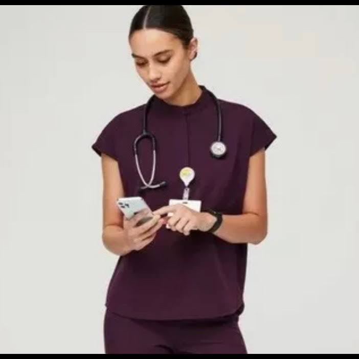 Scrub Top Y9766