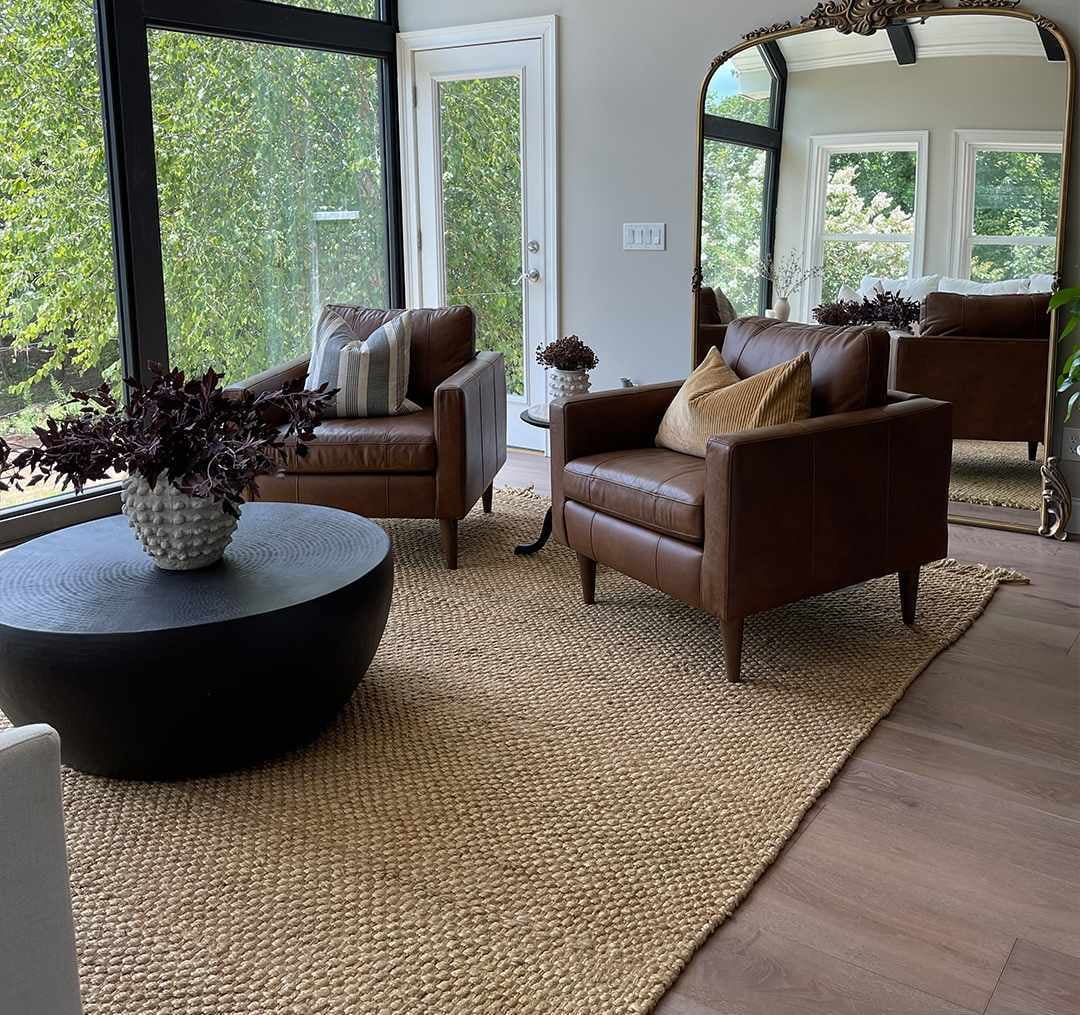 Beige 2' x 3' Jute Area Rug T240