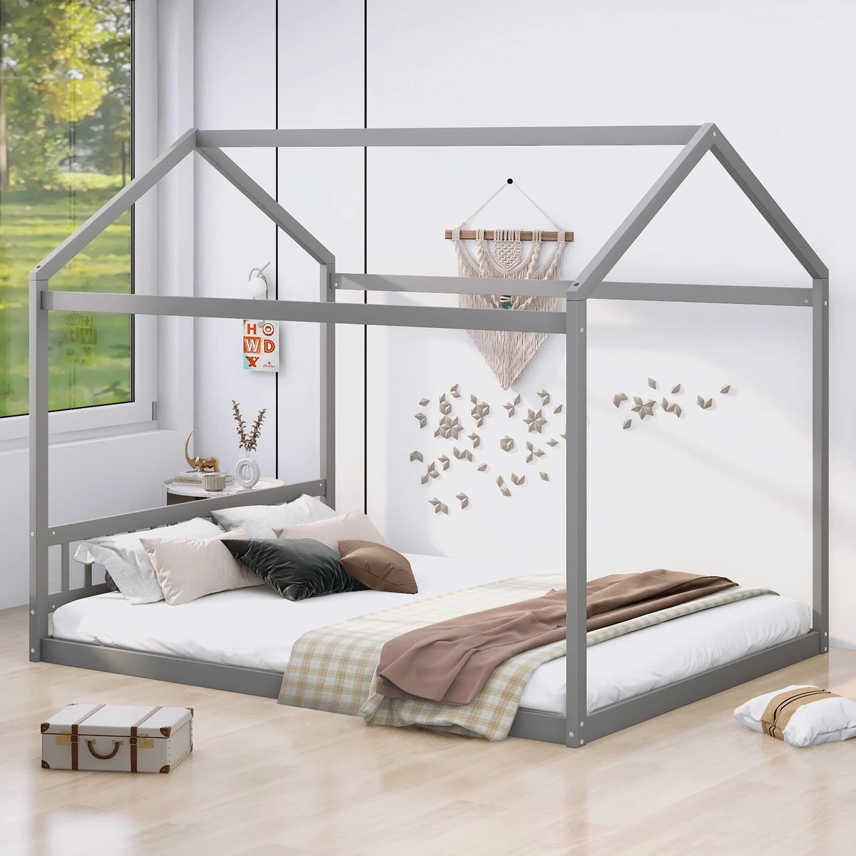 Queen Size Wood Tent Bed with Roof Z5511
