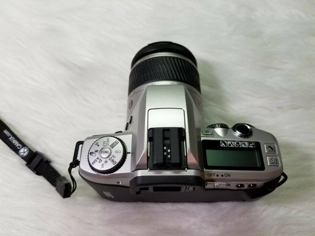 35mm SLR Camera Body I597