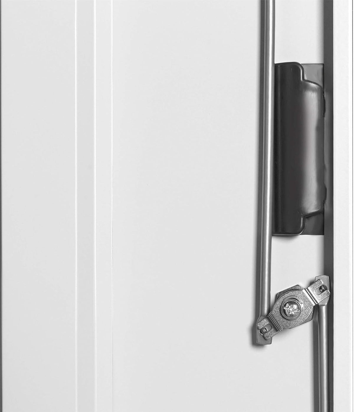 Metal Storage Cabinet with Locking Doors and 4 Adjustable Shelves M150829