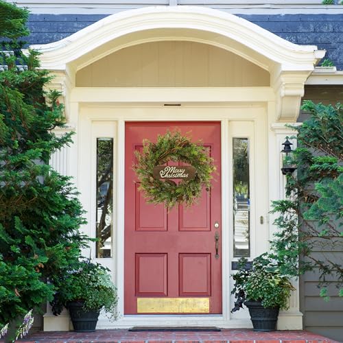 22 inch Artificial Christmas Wreath with Pine Cones Q967