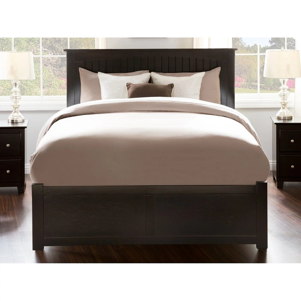 Queen Platform Bed with Footboard and 2 Drawers F9309