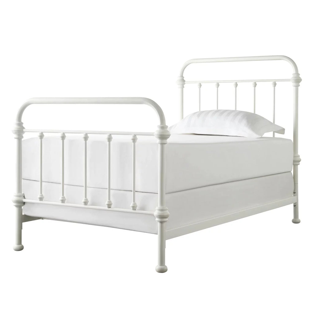 Queen Metal Bed K860351