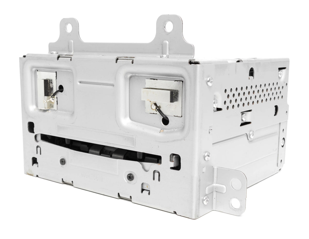 Refurbished AM FM Single CD Radio U733857