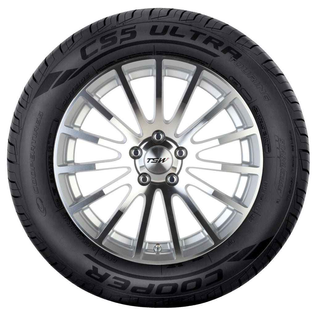 235/50R17 96V All-Season Tire Q685